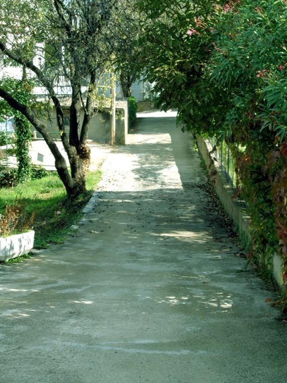 Apartments Skrivaneli Jelsa  Kültér fotó