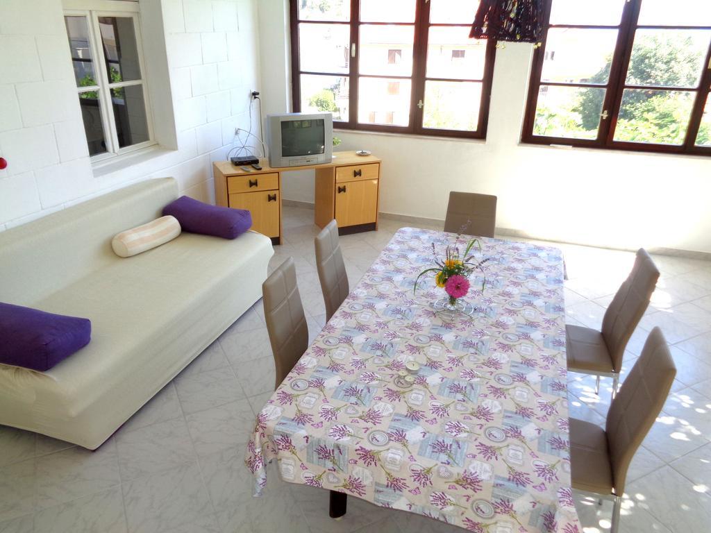 Apartments Skrivaneli Jelsa  Kültér fotó