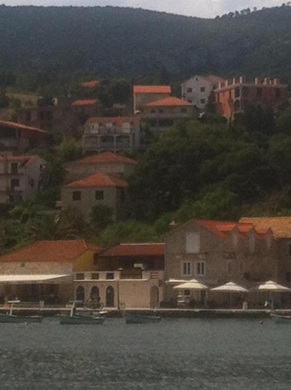 Apartments Skrivaneli Jelsa  Kültér fotó